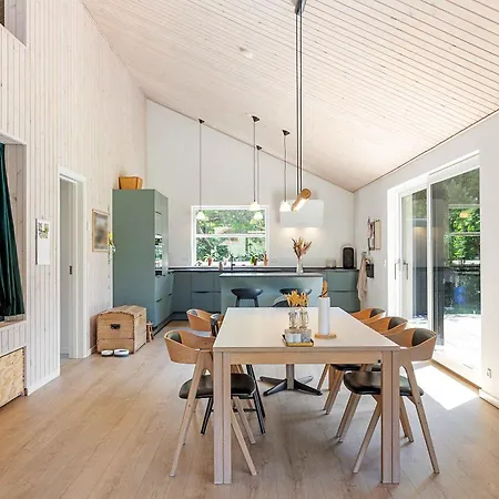 New And Modern With Hot Tub Grenå
