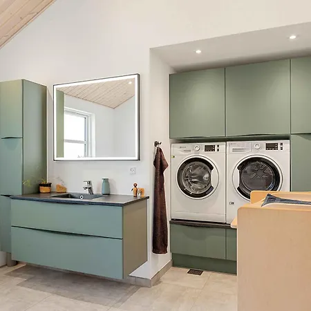 New And Modern With Hot Tub Hébergement de vacances *